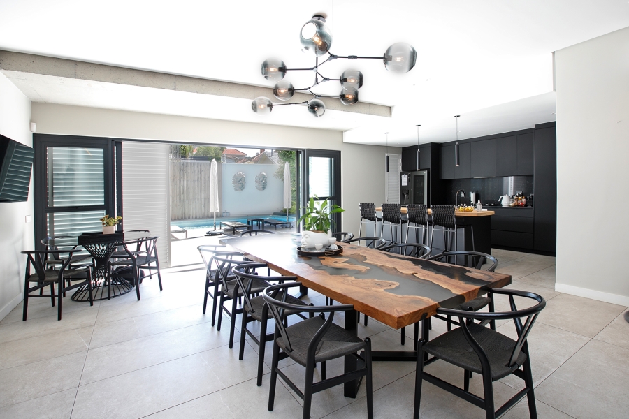 To Let 4 Bedroom Property for Rent in Fresnaye Western Cape